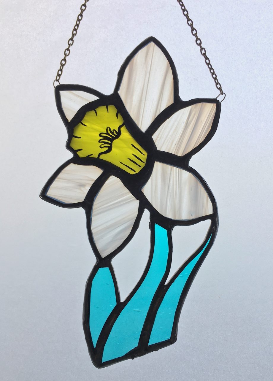 Stained glass daffodil