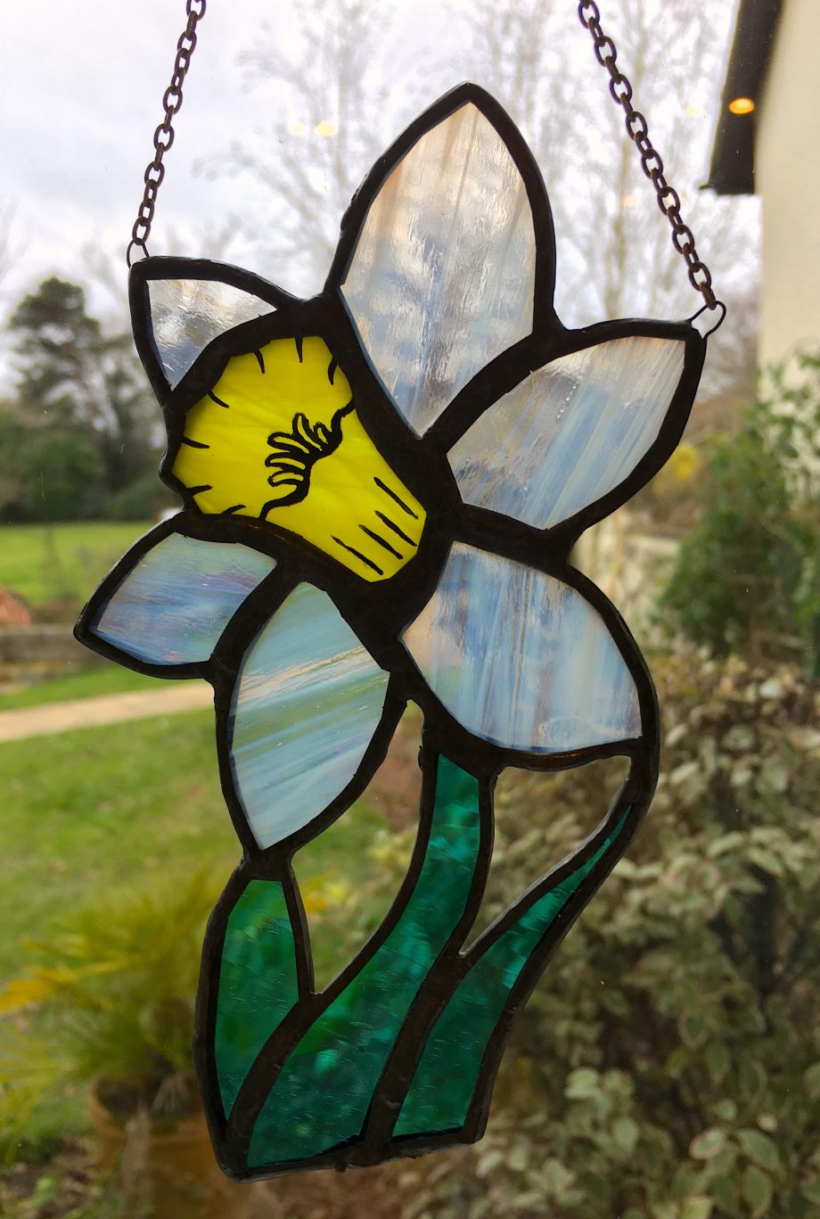 Stained glass daffodil sun catcher